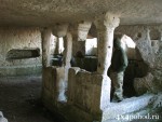 Пещерный храм. (пещ. город Тепе-Кермен, Бахчисарайский р-н).